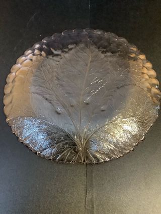 Piatto da portata in vetro rosa