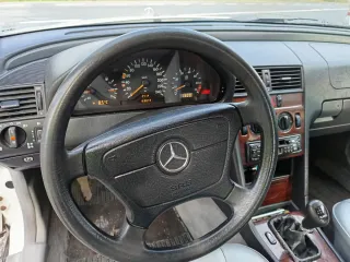 Mercedes-Benz Clase C 1996