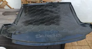 Alfombrilla Maletero Kia Caren - Silicona