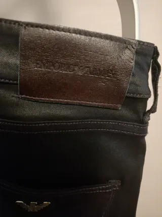 Jeans Emporio Armani effetto cerato
