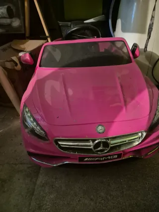 Coche eléctrico infantil Mercedes AMG