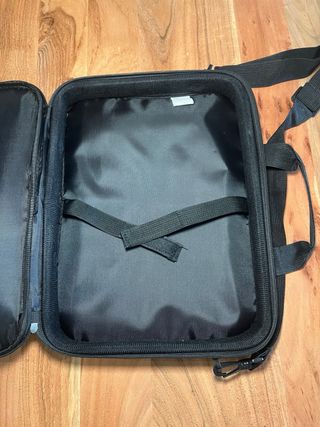 Funda portátil negra Mobilicase