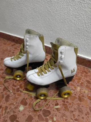 Patines Clásicos Blancos Talla 34
