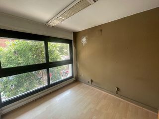 Oficina en alquiler en Eixample Nord – La Devesa en Girona