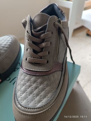 Zapatos Mysoft Talla 39 Beige/Marrón a estrenar