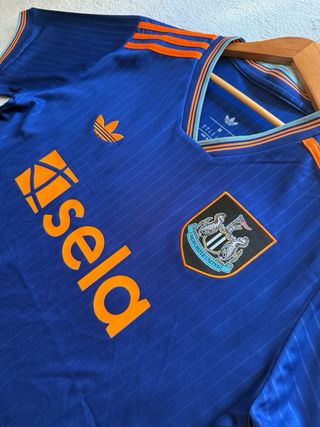 Camisola Newcastle - Tamanho M