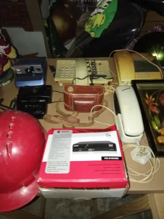 Lote Cámaras Antiguas, Telefonía y Más