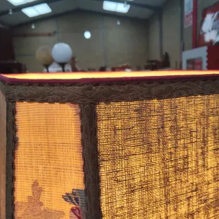 Lámpara antigua forja y tela