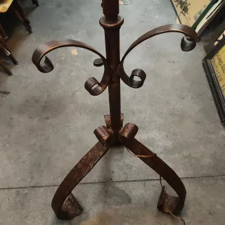 Lámpara antigua forja y tela