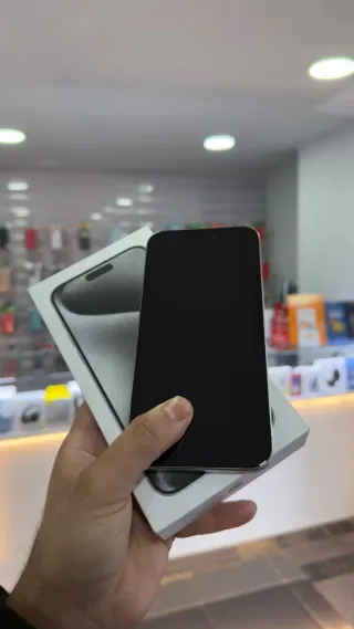 iPhone 15 Pro Max 256GB Bianco