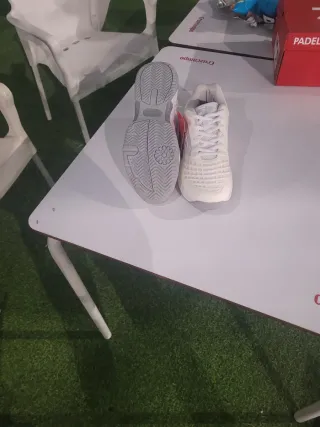 Zapatillas Padel Blancas Nuevas Set