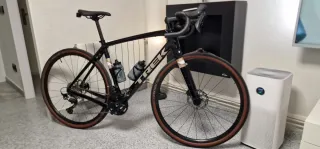 Bicicleta Trek Checkpoint SL 5 + Garmin 1040 edge