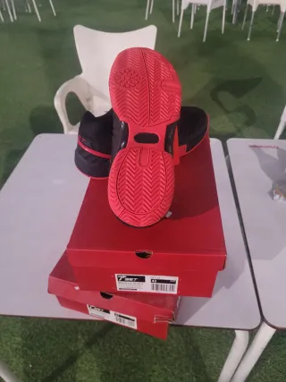 Zapatillas pádel SET negras nuevas todas las talla