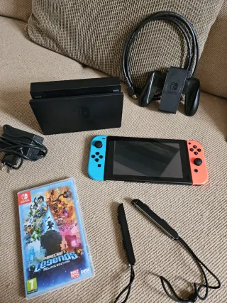 Nintendo Switch nueva + Minecraft Legends