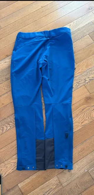 Pantalón Helly Hansen Odin Talla XL, para esqui.
