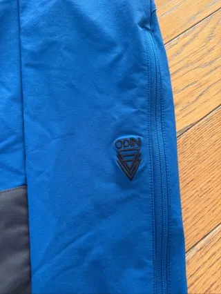 Pantalón Helly Hansen Odin Talla XL, para esqui.