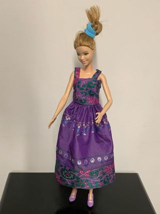 Barbie con ropa exclusiva