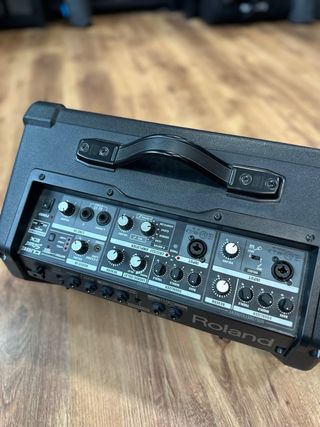 Roland Cube Street EX Amplificador Portátil