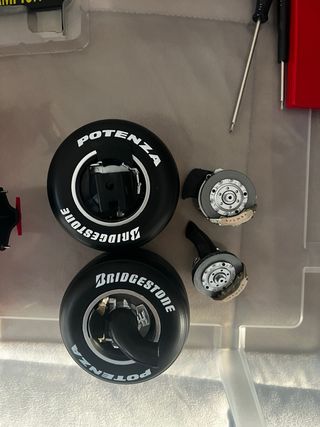 Ferrari F1 2000 Schumacher 1:8