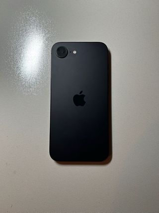 iPhone 16e Negro