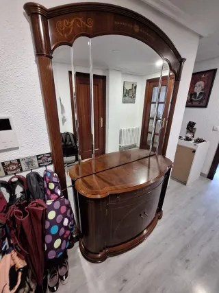 Mueble recibidor con espejo