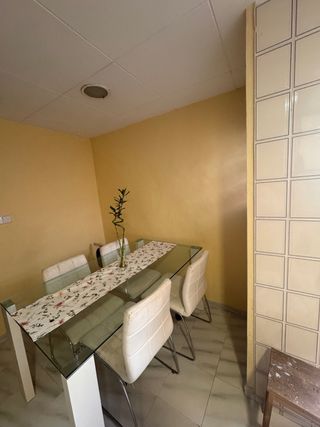 Mesa de comedor cristal y madera