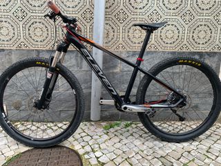 Bicicleta BTT Eleven