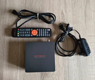 GT MEDIA Receptor Satélite Negro