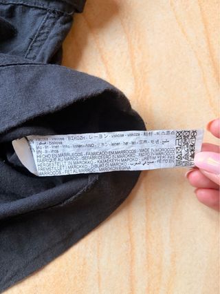 Shorts negros de lino con cinturón