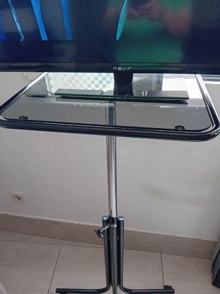 Mesa TV telescópica cristal y metal