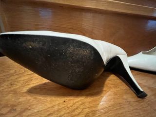 Zapatos de salón blancos piel