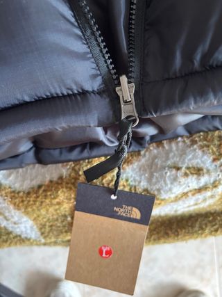 Plumas The North Face Negro