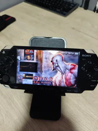 PSP 2004 Negra con 70 juegos Memory card 128gb