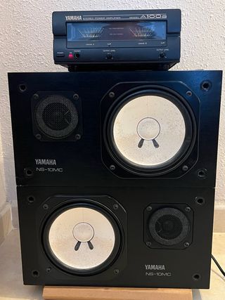 Yamaha NS-10MC + Amplificador A100a