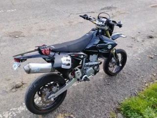 Suzuki DRZ 400 SM Moto