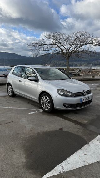 Volkswagen Golf VI