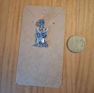 4€ cada/uno Colgante Búho