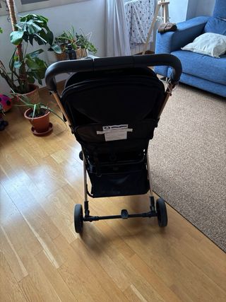 Passeggino Pixie pieghevole fino a 22 kg