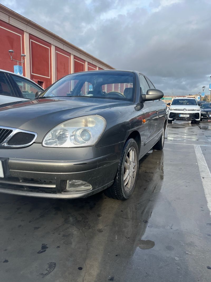 Daewoo Nubira 2001 - foto 1