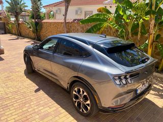 Ford Mustang Mach-E Extended Range