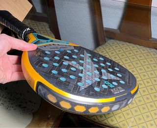 Pala Drop Shot Axion Attack poco uso