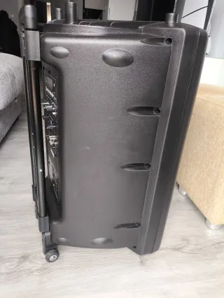 Altavoz Ibiza Port 15 UHF BT