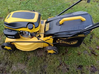 Cortacésped seminuevo
