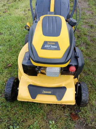 Cortacésped seminuevo