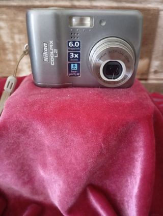 Cámara Nikon Coolpix L2 6 MP