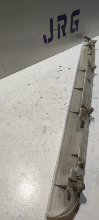 1145 MOLDURA TRASERA CITROEN BERLINGO MATRICULA