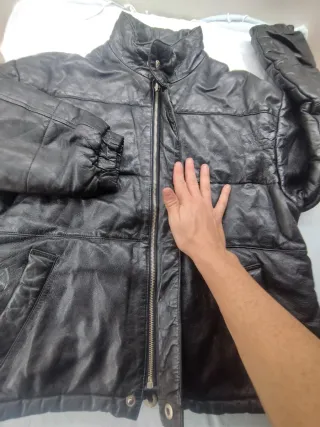 Giubbotto in pelle uomo nero