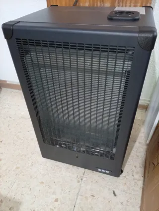 Estufa de gas negra
