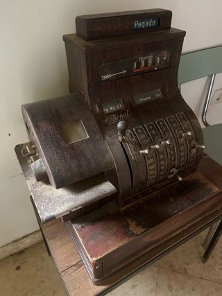 Caja Registradora Antigua National