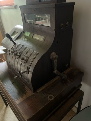 Caja Registradora Antigua National